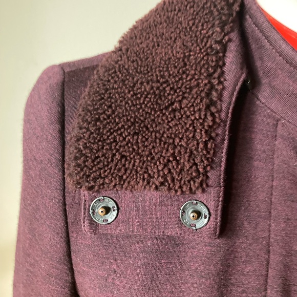 AKRIS PUNTO maroon wool jacket with lambskin collar size 8 - Picture 7 of 14